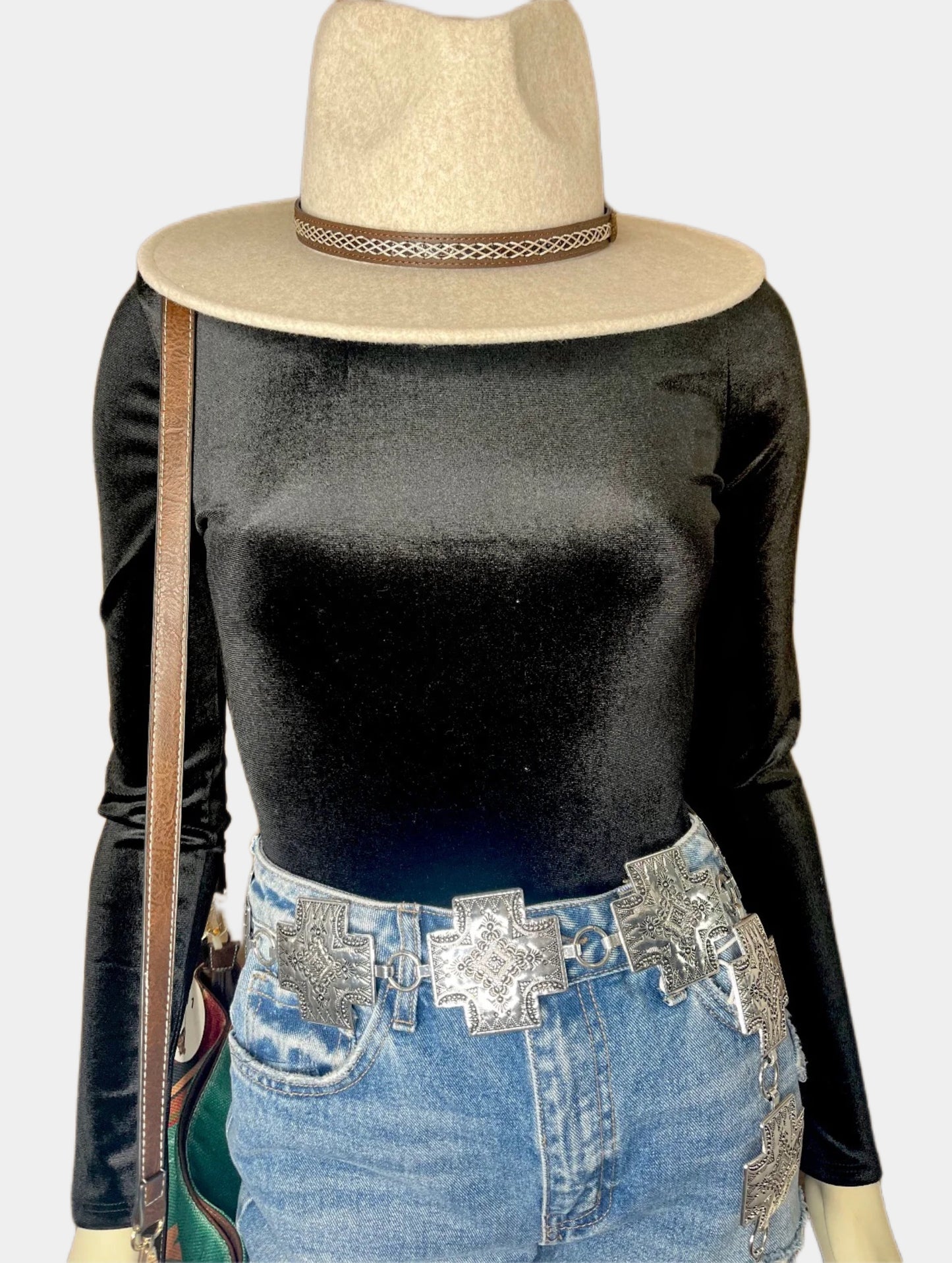 Carson Bodysuit in Black