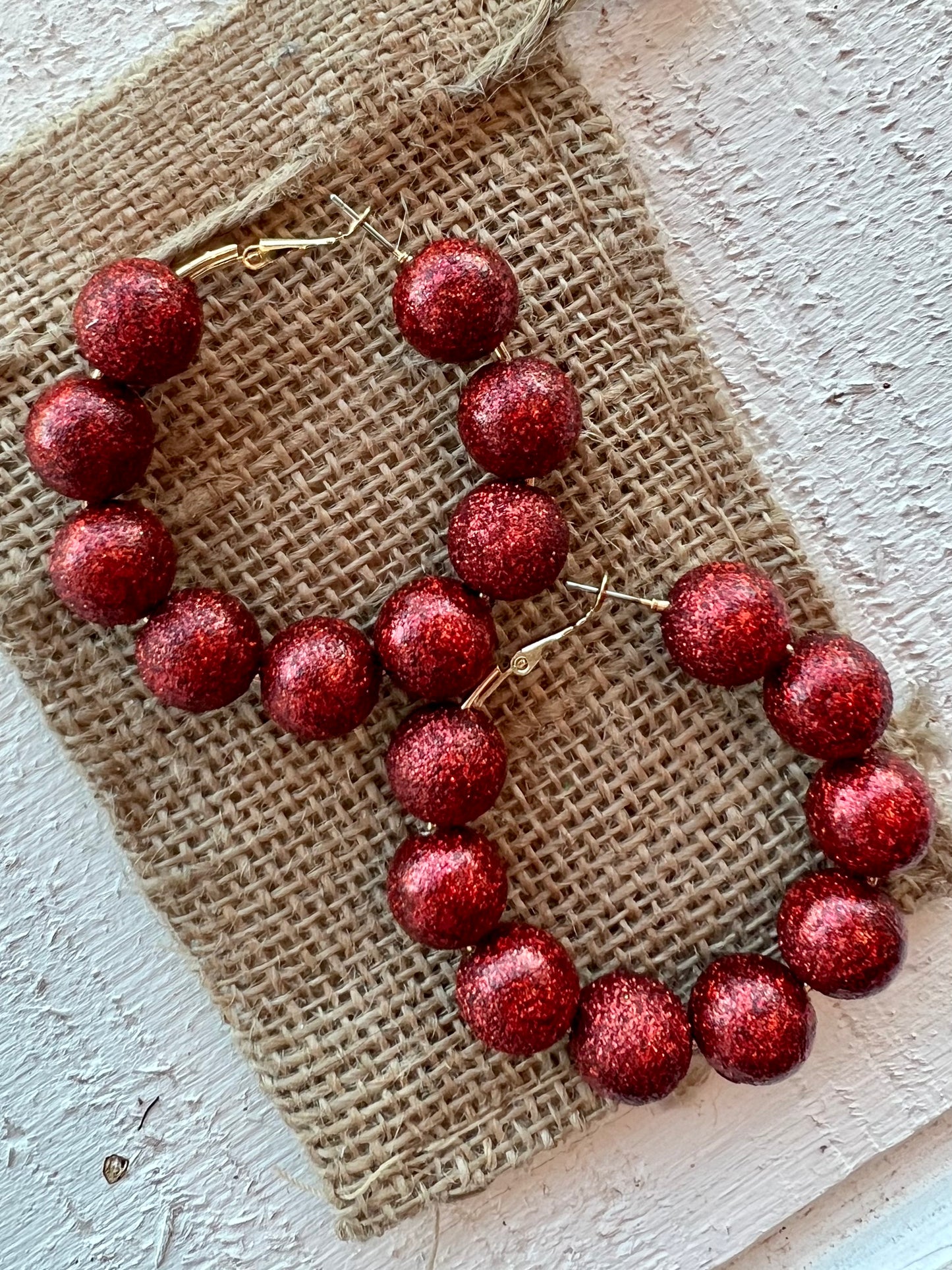 Holly Jolly Earring in Red