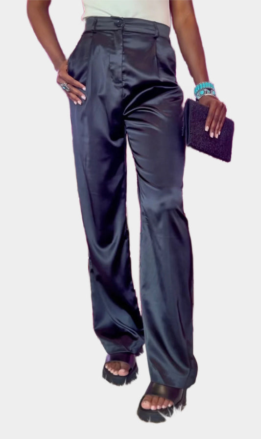 Paige Pants in Black